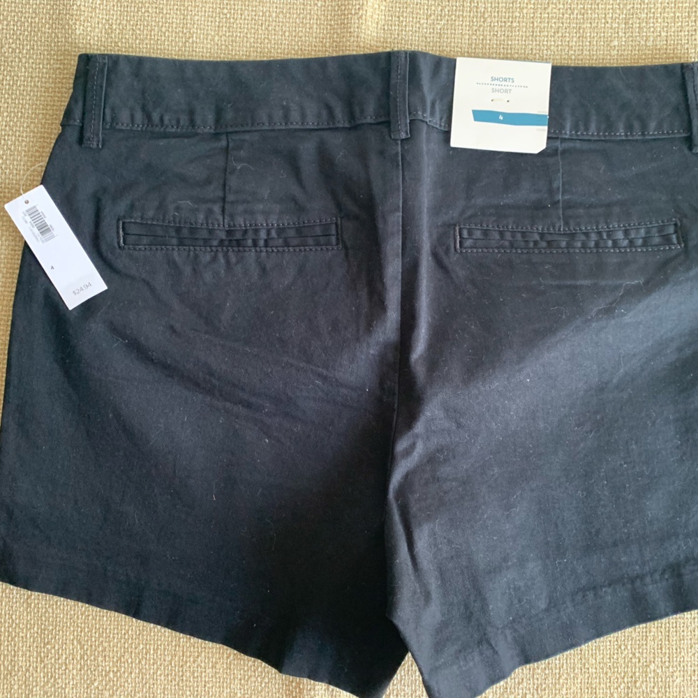 New Black Old Navy Ladies Shorts